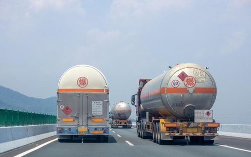 从“水泥车”事件到宣战金龙鱼 湖北前首富掀起的食品安全新风暴